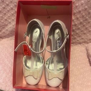 Nina Kids Glittery White Dress Shoes Size 2 (wedding, communion, Easter)